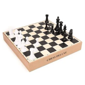 Funskool Deluxe Wooden Chess Game - Multicolor